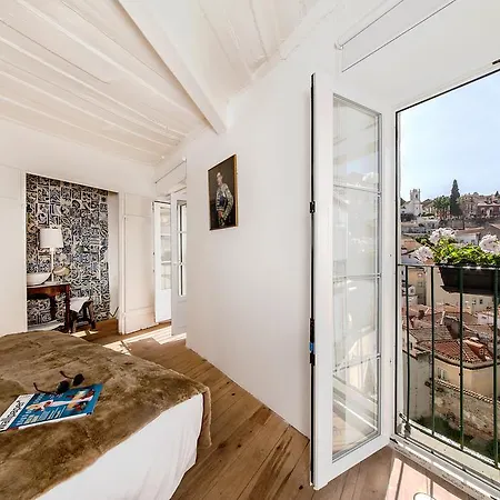 Alfama - St Estevao Viewpoint | Cheese & Wine * Lisboa