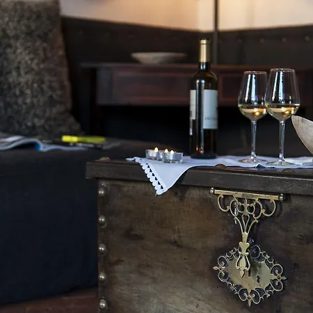 Alfama - St Estevao Viewpoint | Cheese & Wine Apartamento Lisboa