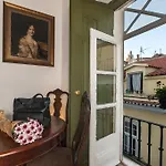 Alfama - St Estevao Viewpoint | Cheese & Wine 아파트