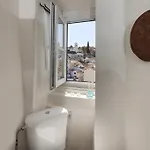 Alfama - St Estevao Viewpoint | Cheese & Wine 리스본